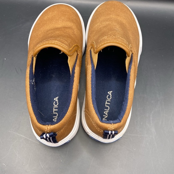 NAUTICA Akeley Boys Tan Slip On sneakers Manmade Materials Size10 - Picture 7 of 7